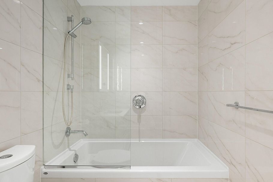 302 2888 Arbutus Street Vancouver, BC - 34