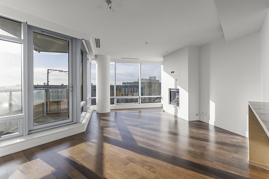 3308 1111 Alberni Street Vancouver, BC - 5