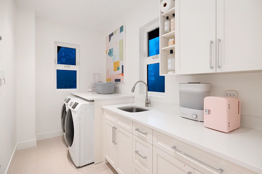 2902 St. Andrews Avenue North Vancouver, BC - 27