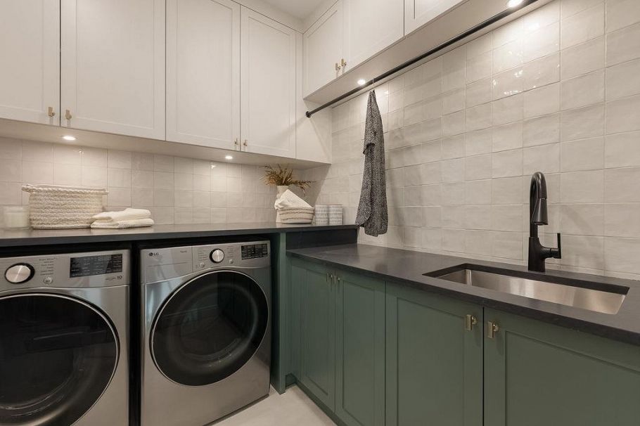 2542 Grant Street Vancouver, BC - 19