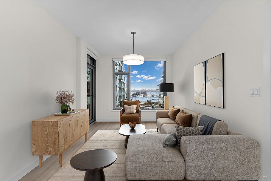 401 755 Harbourside Drive North Vancouver, BC - 2