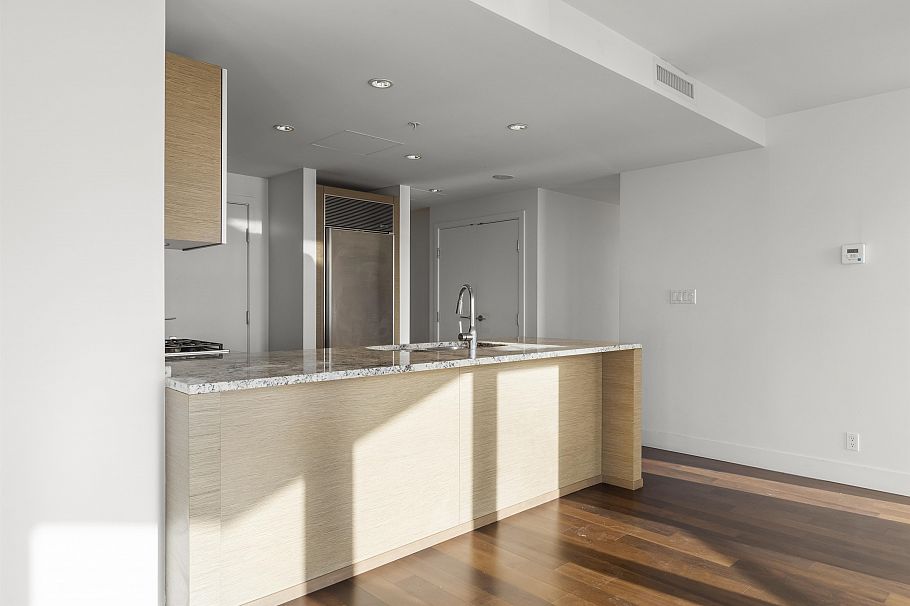 3308 1111 Alberni Street Vancouver, BC - 22