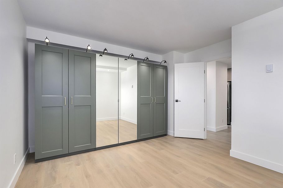 1206 110 W 4th Street North Vancouver, BC - 19