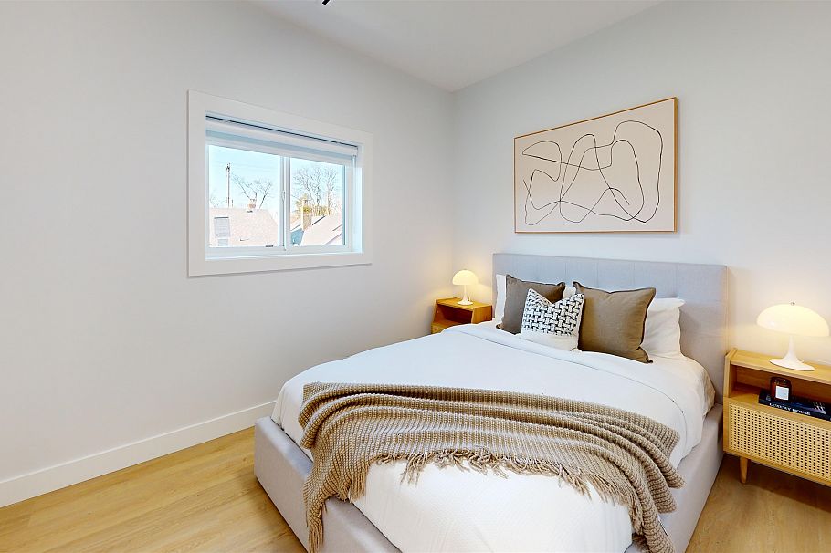 2825 Dundas Street Vancouver, BC - 12