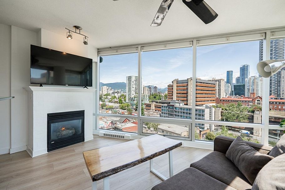 1202 1003 Burnaby Street Vancouver, BC - 8