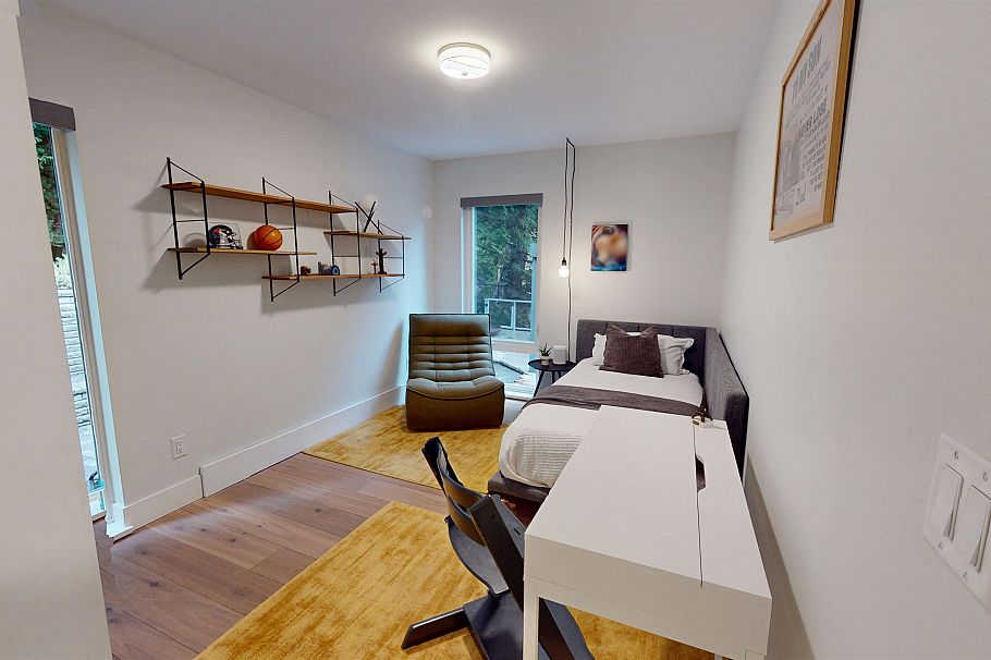 4062 Norwood Avenue North Vancouver, BC - 23