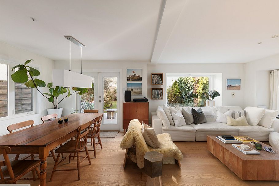 3260 W 8th Avenue Vancouver, BC - 9