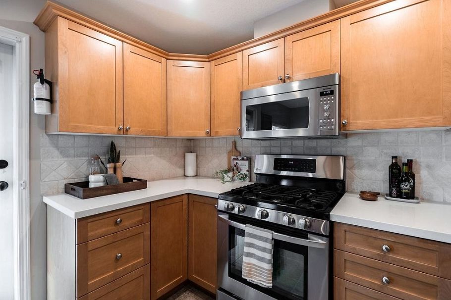 9 2688 Mountain Highway North Vancouver, BC - 17