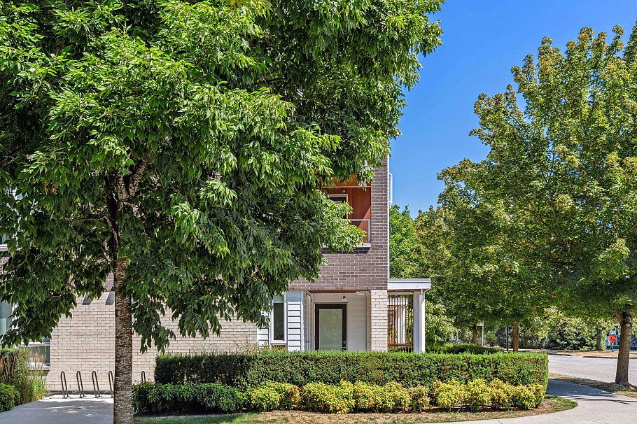 110 4080 Yukon Street Vancouver, BC - 2