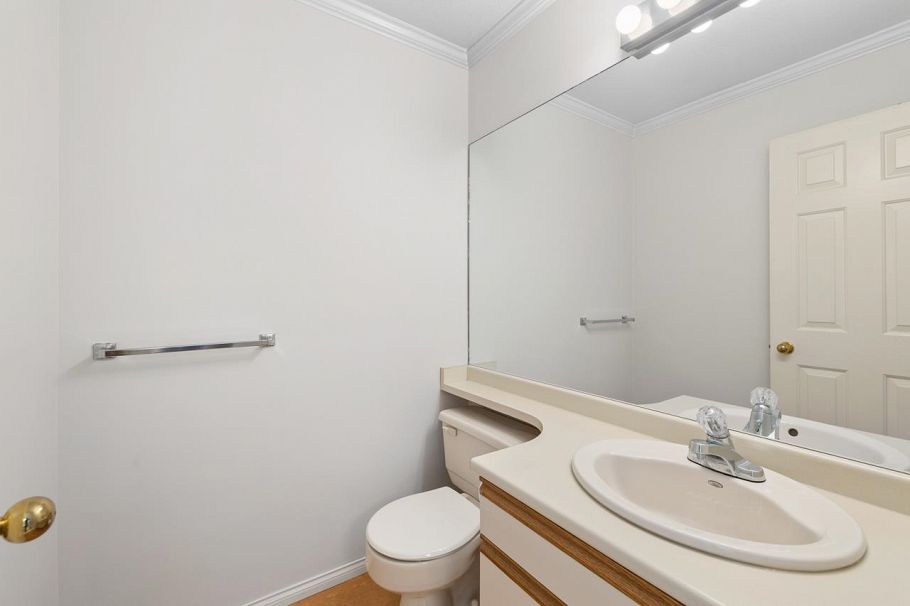 912 Roche Point Drive North Vancouver, BC - 13