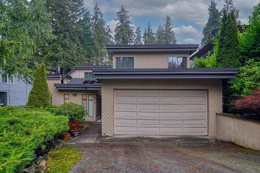 976 Prospect Avenue North Vancouver, BC - 34