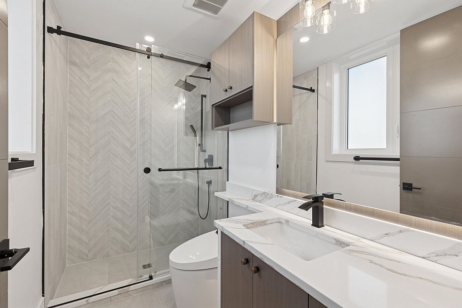 2 847 E 10 Avenue Vancouver, BC - 27