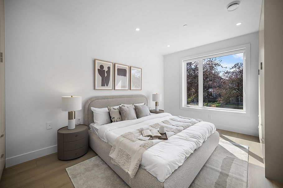 2 3563 E 25th Avenue Vancouver, BC - 13