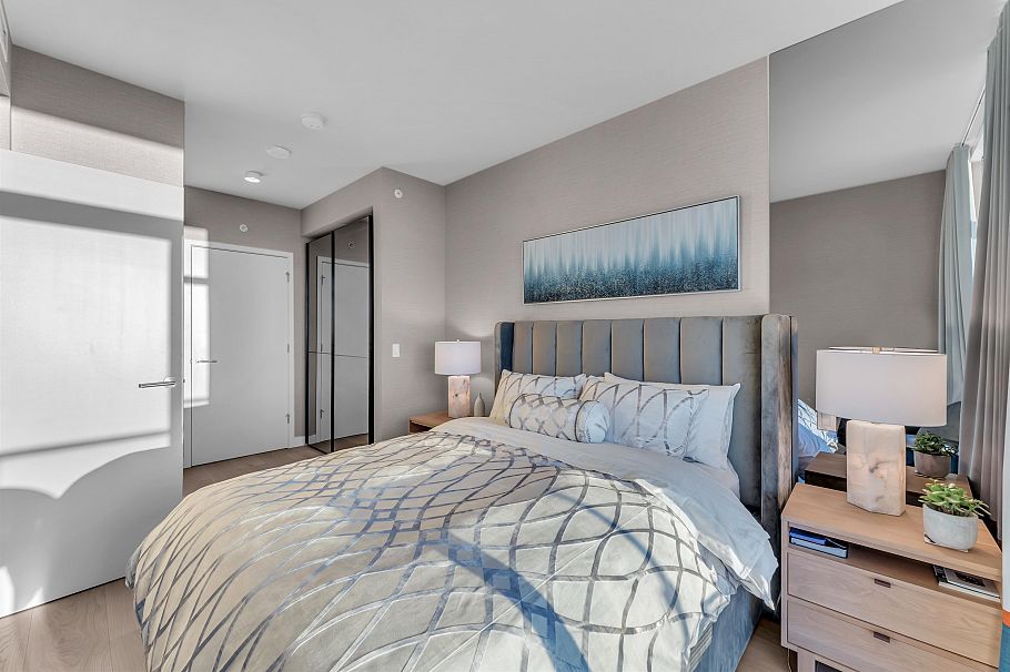 5205 1289 Hornby Street Vancouver, BC - 26