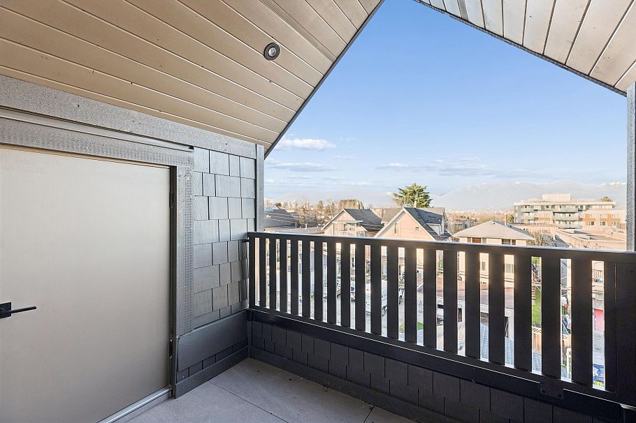 2 847 E 10 Avenue Vancouver, BC - 31