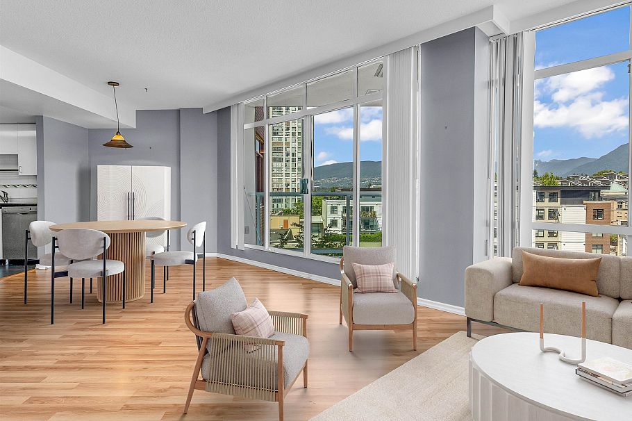 903 130 E 2nd Street North Vancouver, BC - 1