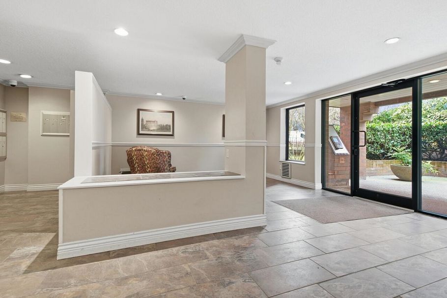 102 1655 Nelson Street Vancouver, BC - 24