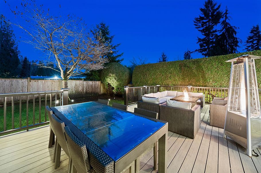 1261 Eldon Road North Vancouver, BC - 28