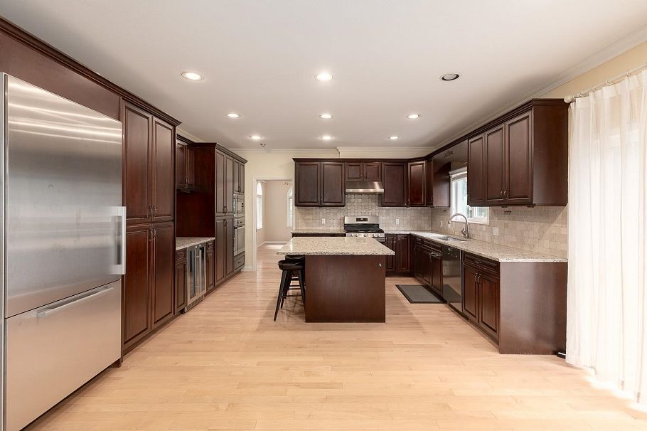 1989 W 52nd Avenue Vancouver, BC - 7