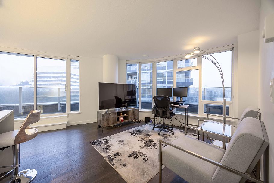 1108 5470 Ormidale Street Vancouver, BC - 2