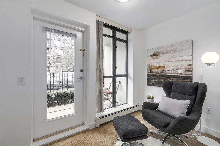 104 175 W 1st Street North Vancouver, BC - 16