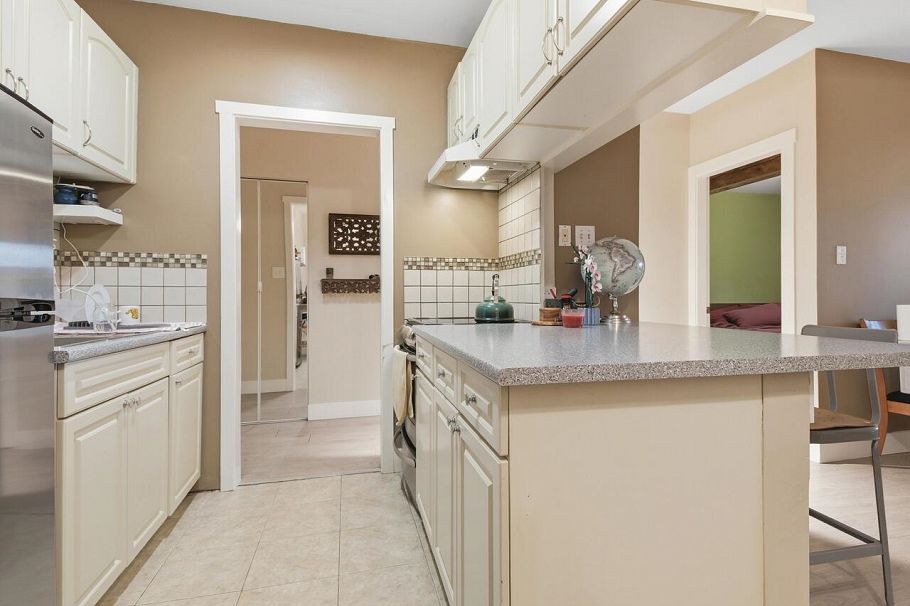 102 1655 Nelson Street Vancouver, BC - 7