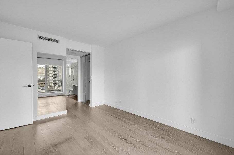 1202 1499 W Pender Street Vancouver, BC - 12