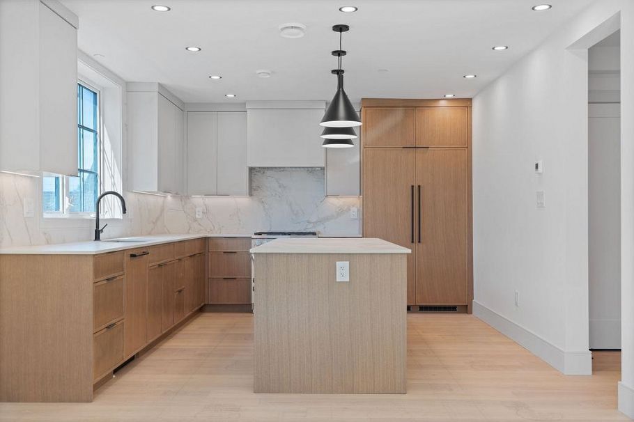 6841 Cypress Street Vancouver, BC - 7