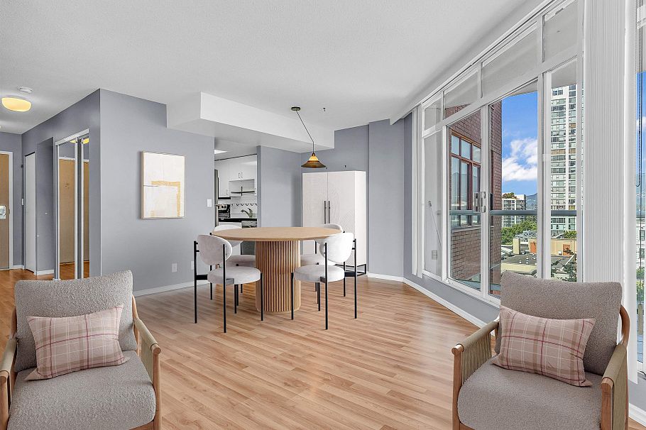 903 130 E 2nd Street North Vancouver, BC - 3