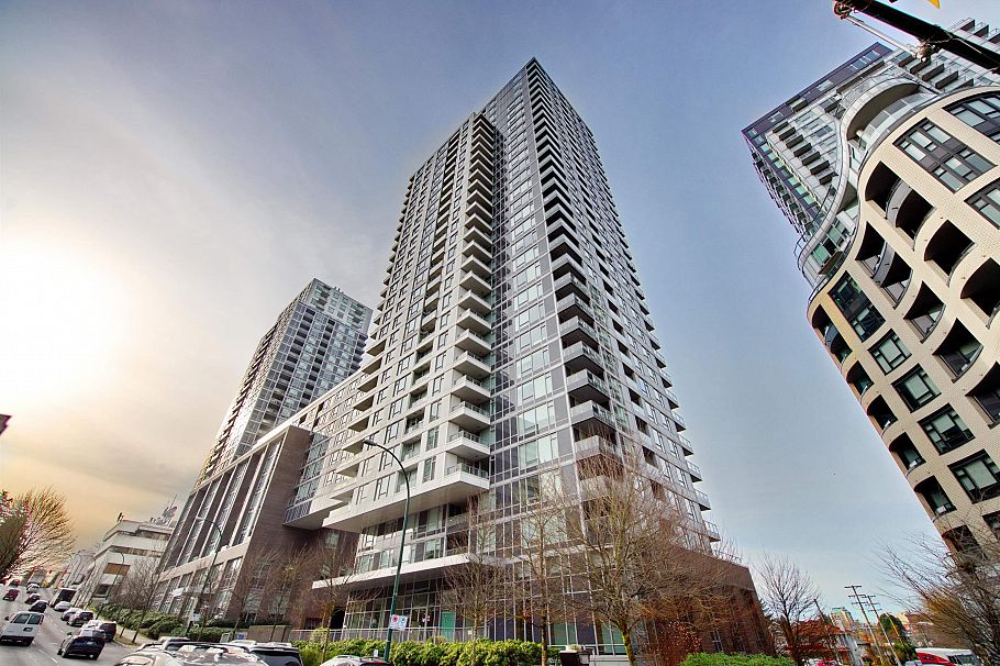2301 5515 Boundary Road Vancouver, BC - 1