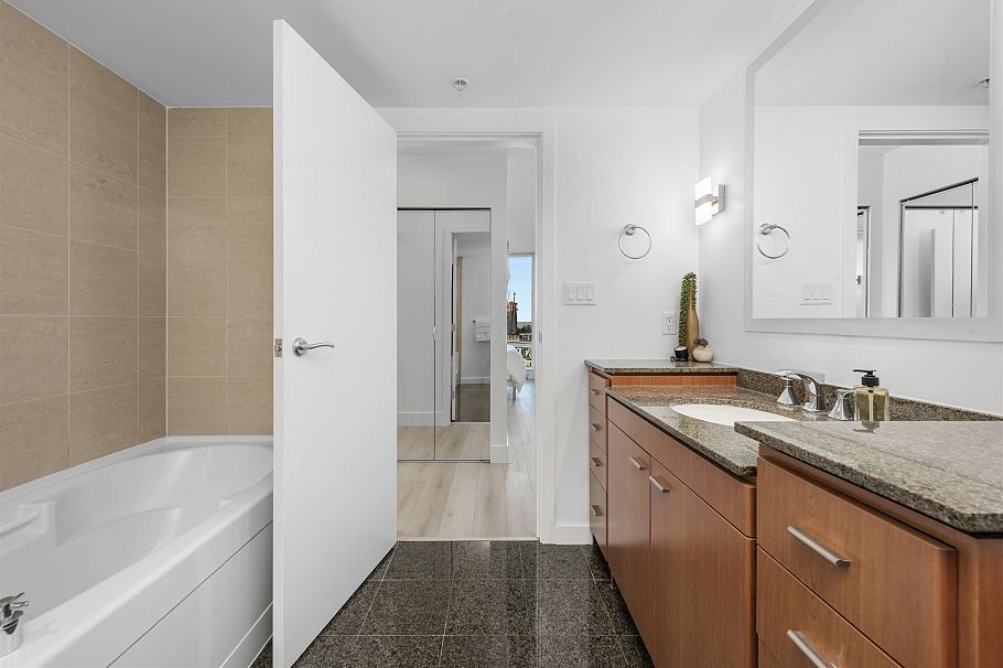 2105 455 Beach Crescent Vancouver, BC - 15