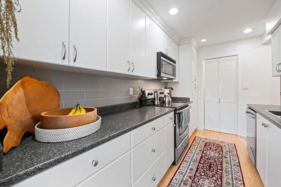 PH2 2320 W 40th Avenue Vancouver, BC - 9