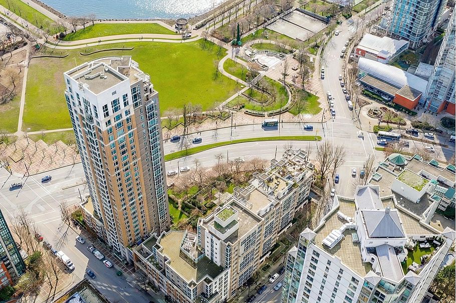 1102 1318 Homer Street Vancouver, BC - 36