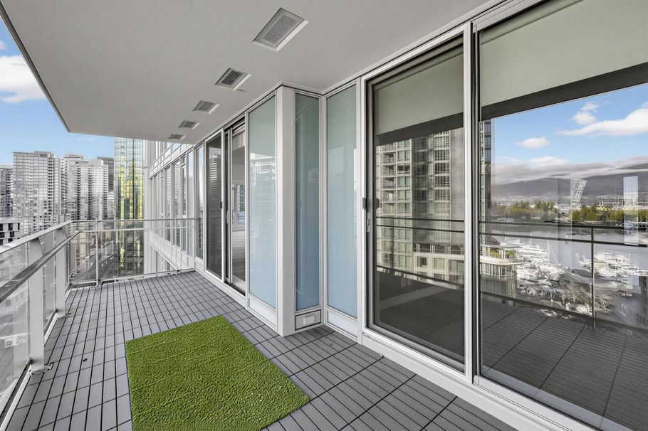 1202 1499 W Pender Street Vancouver, BC - 26