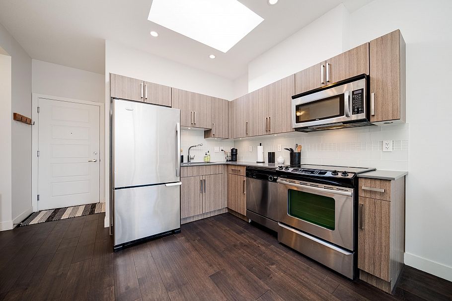 PH2 885 Salsbury Drive Vancouver, BC - 5