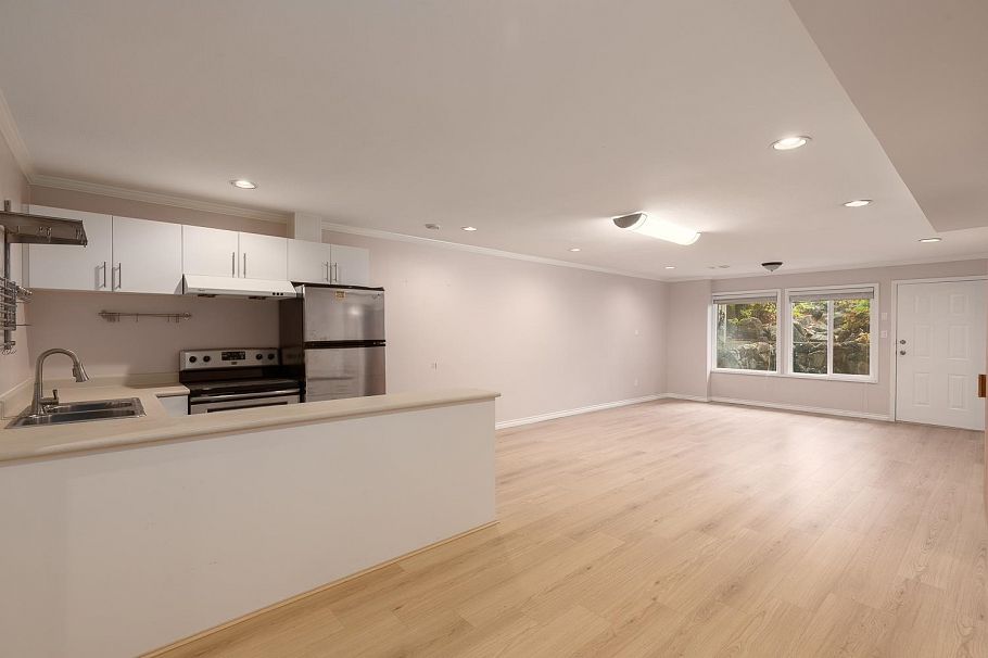 1989 W 52nd Avenue Vancouver, BC - 30