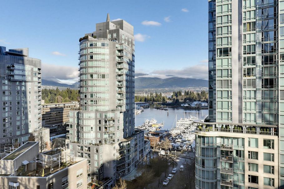 1202 1499 W Pender Street Vancouver, BC - 32