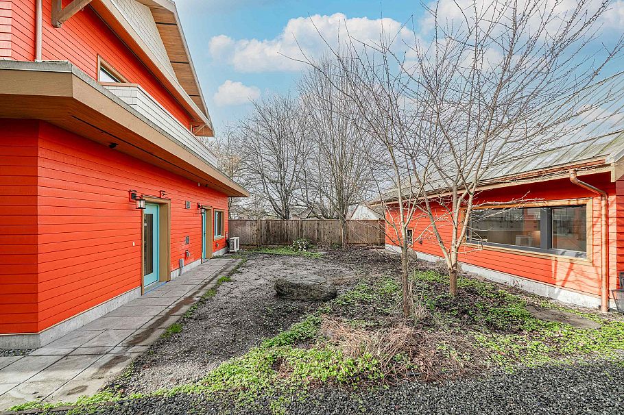 2311 Turner Street Vancouver, BC - 30