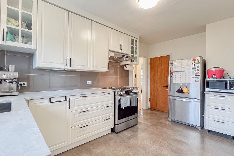 1165 E 26th Avenue Vancouver, BC - 7