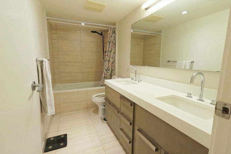 208 5555 Dunbar Street Vancouver, BC - 8