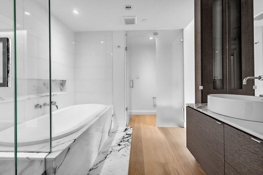 1202 1499 W Pender Street Vancouver, BC - 8