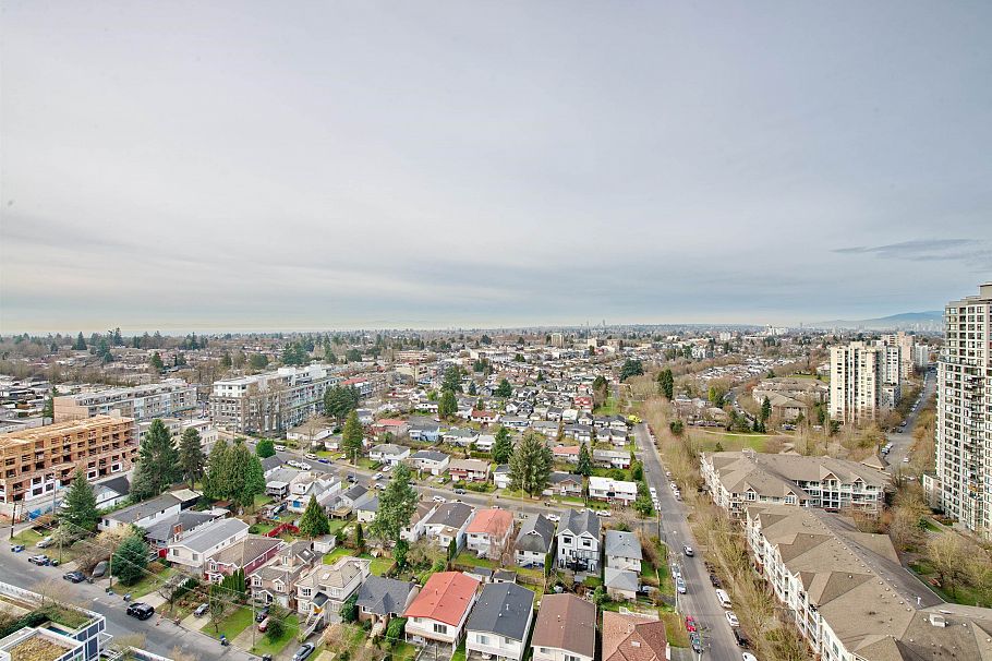 2301 5515 Boundary Road Vancouver, BC - 4