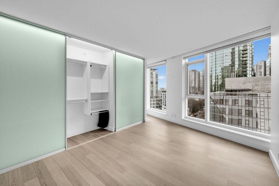 1202 1499 W Pender Street Vancouver, BC - 9