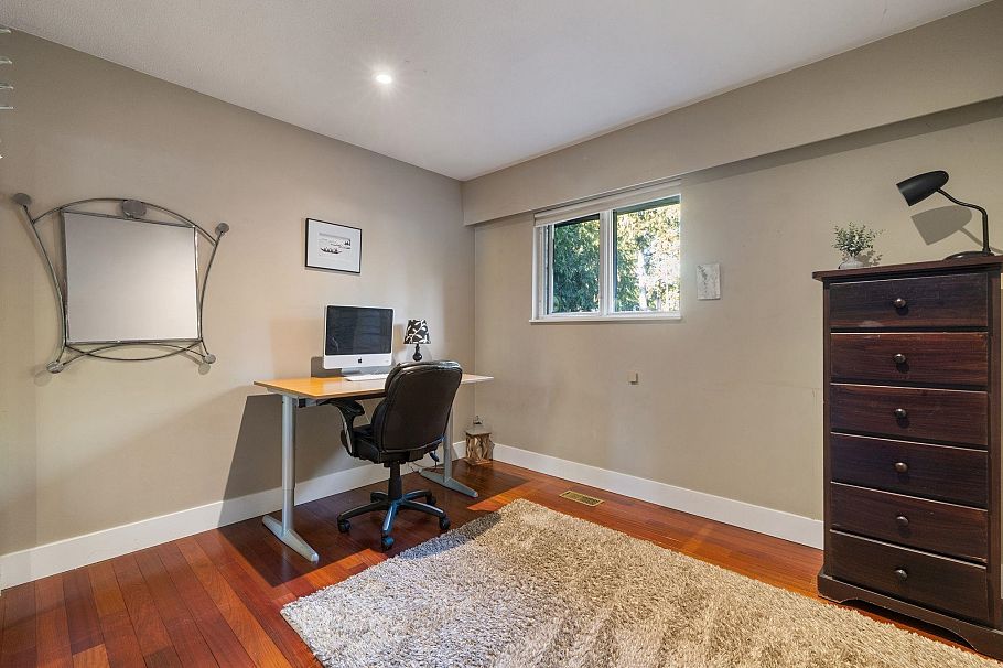 4529 Jerome Place North Vancouver, BC - 17