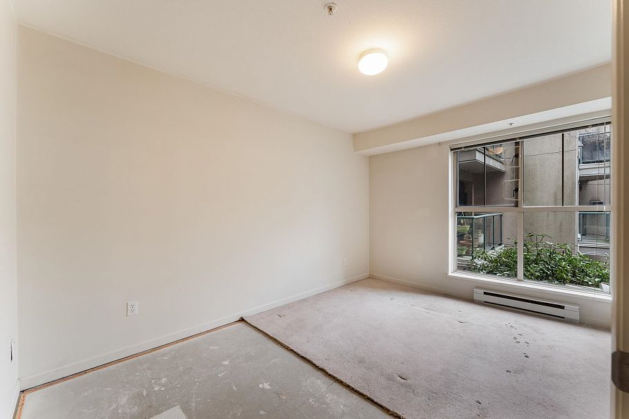218 332 Lonsdale Avenue North Vancouver, BC - 13