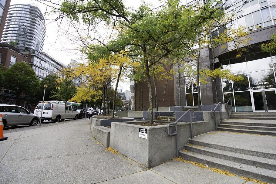 2510 63 Keefer Place Vancouver, BC - 12