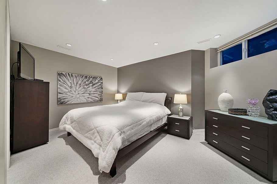 1261 Eldon Road North Vancouver, BC - 20