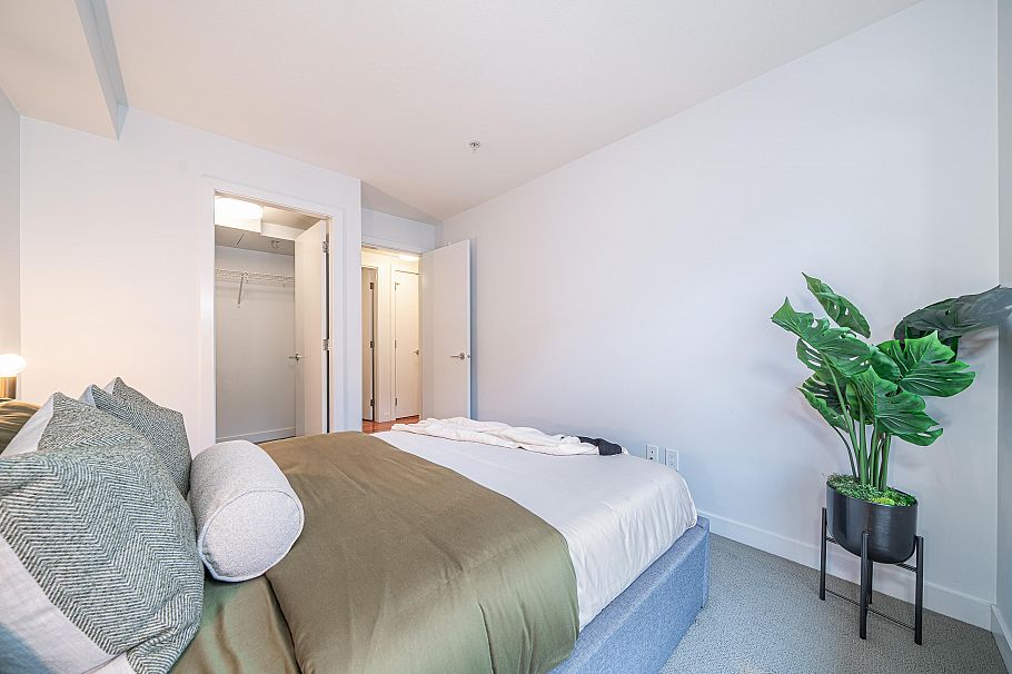 416 221 E 3rd Street North Vancouver, BC - 16