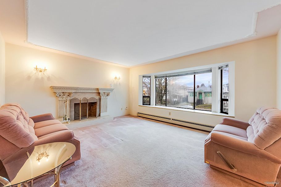 2721 Grant Street Vancouver, BC - 16