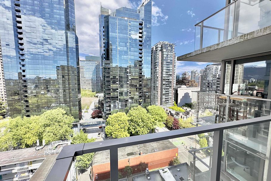 1608 1133 Hornby Street Vancouver, BC - 12